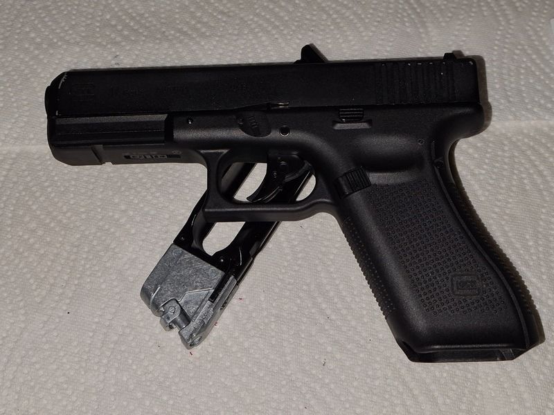 Airsoft Glock 17 Gen5 GBB CO2 im Kaliber 6mm BB