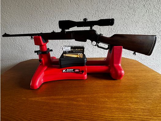 BROWNING BLR LEVER ACTION RIFLE en .243Win avec SWAROVSKI 6x42