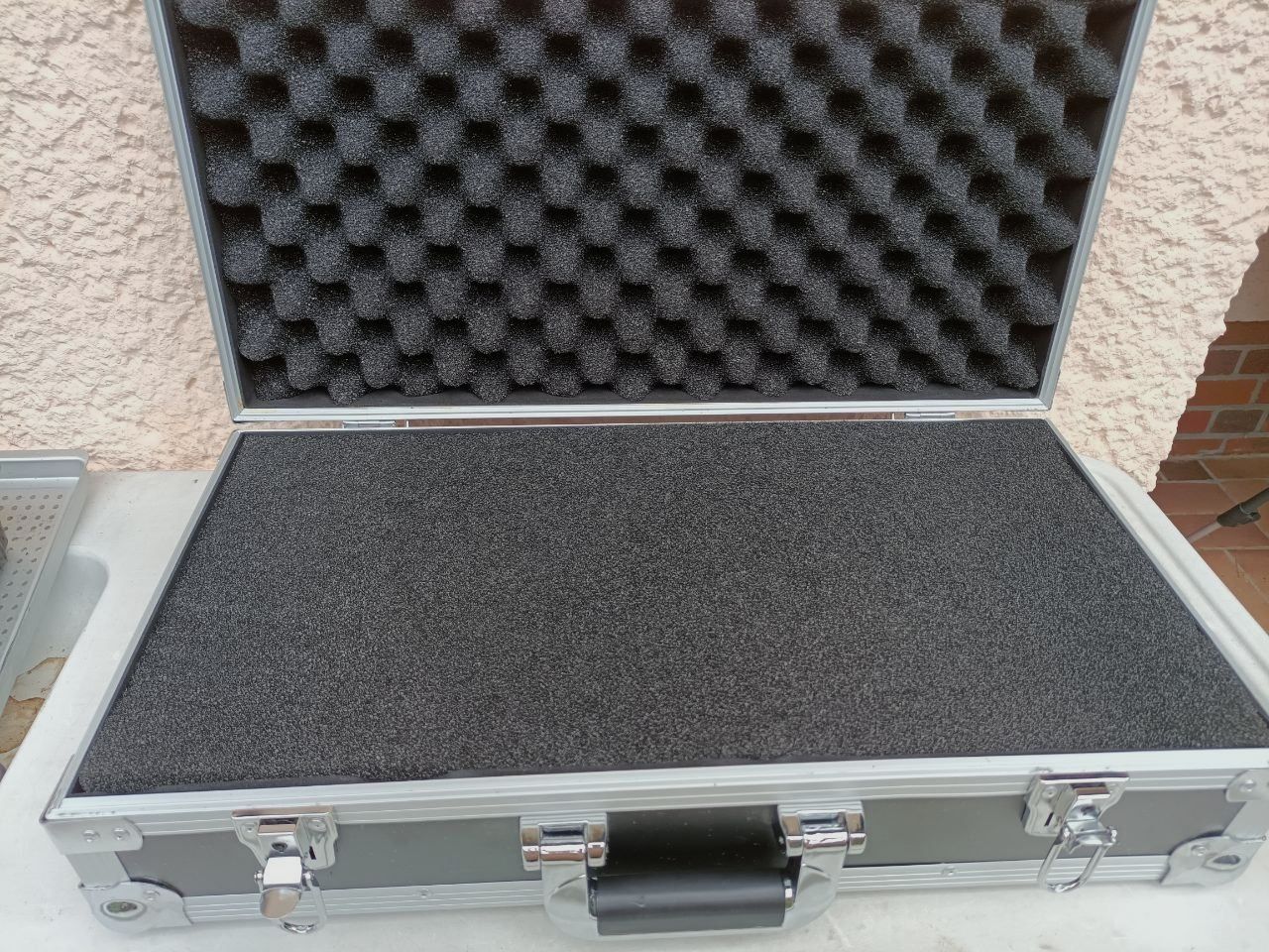 2x maletines de armas grandes y pequeños con cerradura y 2 llaves cada uno