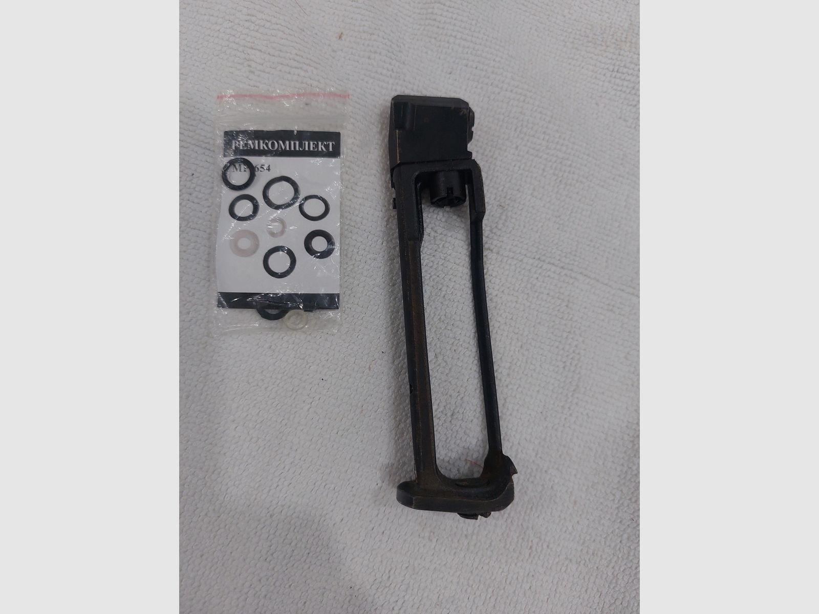 Ersatzmagazin CO2 Pistole Baikal Makarov MP 654 schmale Kaliber 4,5 mm BB