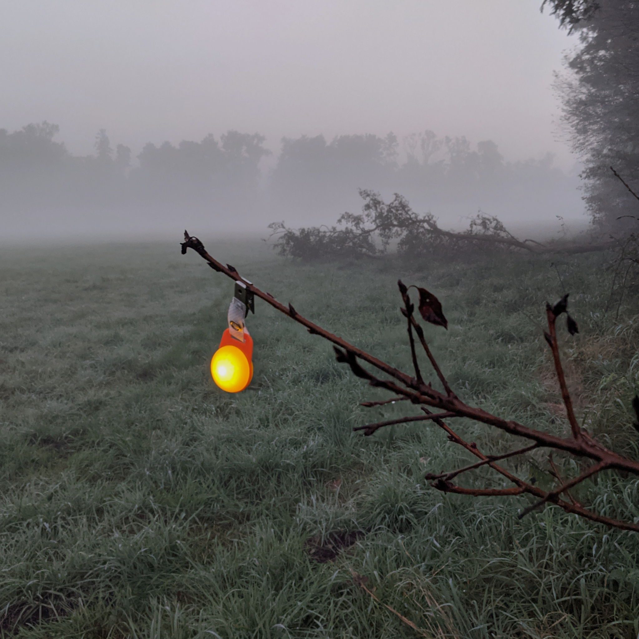 Hänsel & Gretel: LED Blinklichter zum Markieren bei Dunkelheit - 2er Set, Bild 4 von 6