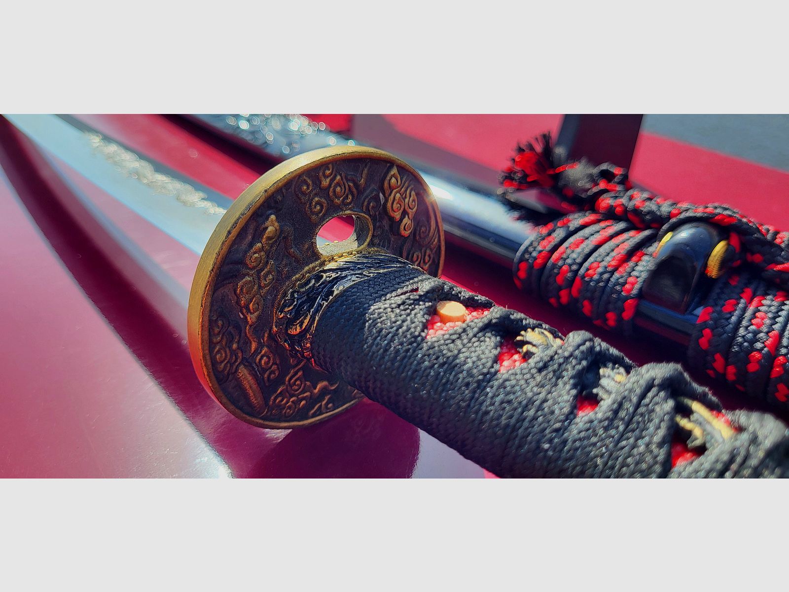 Katana Toshiro Tenryu, schwarz, mit eingraviertem Drachen auf Saya