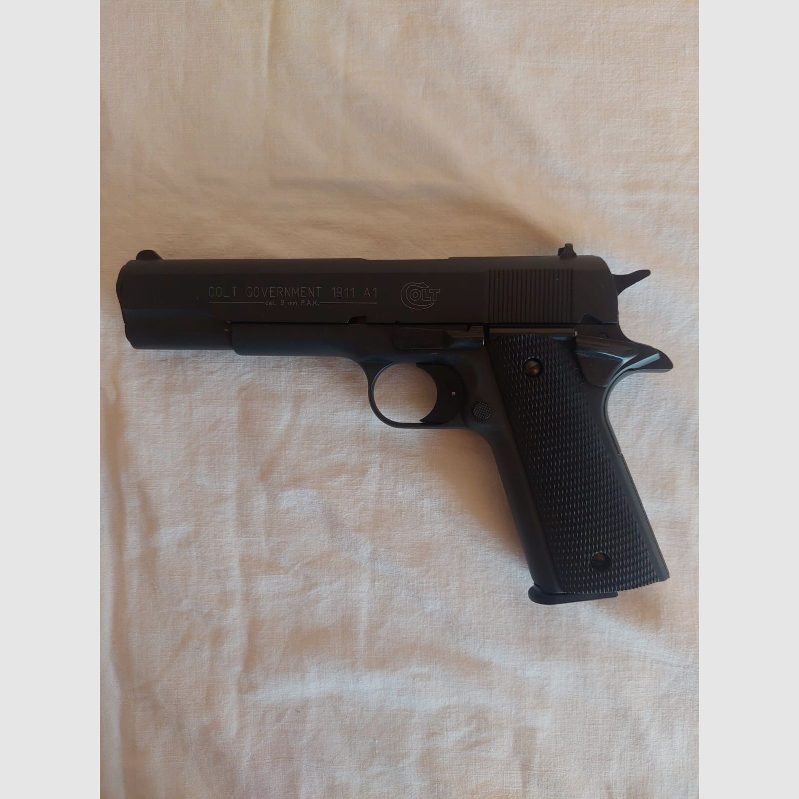 Colt Government 1911 geblauwde 9mm P.A.K Umarex VB