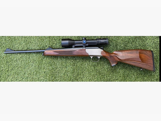 Blaser R93 mit Zeiss Classic 2,5-10x50 Leuchtpunkt 7x64