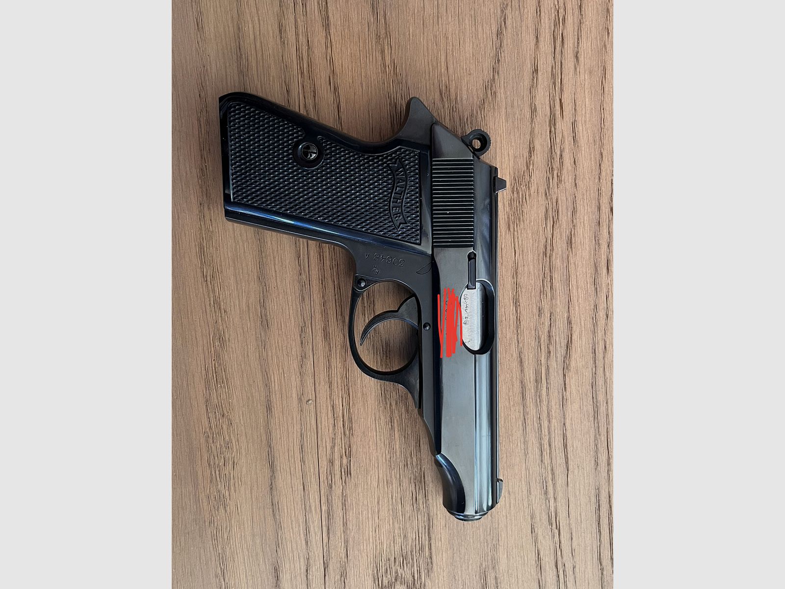 Walther PP 9mm BrowningK avec munitions