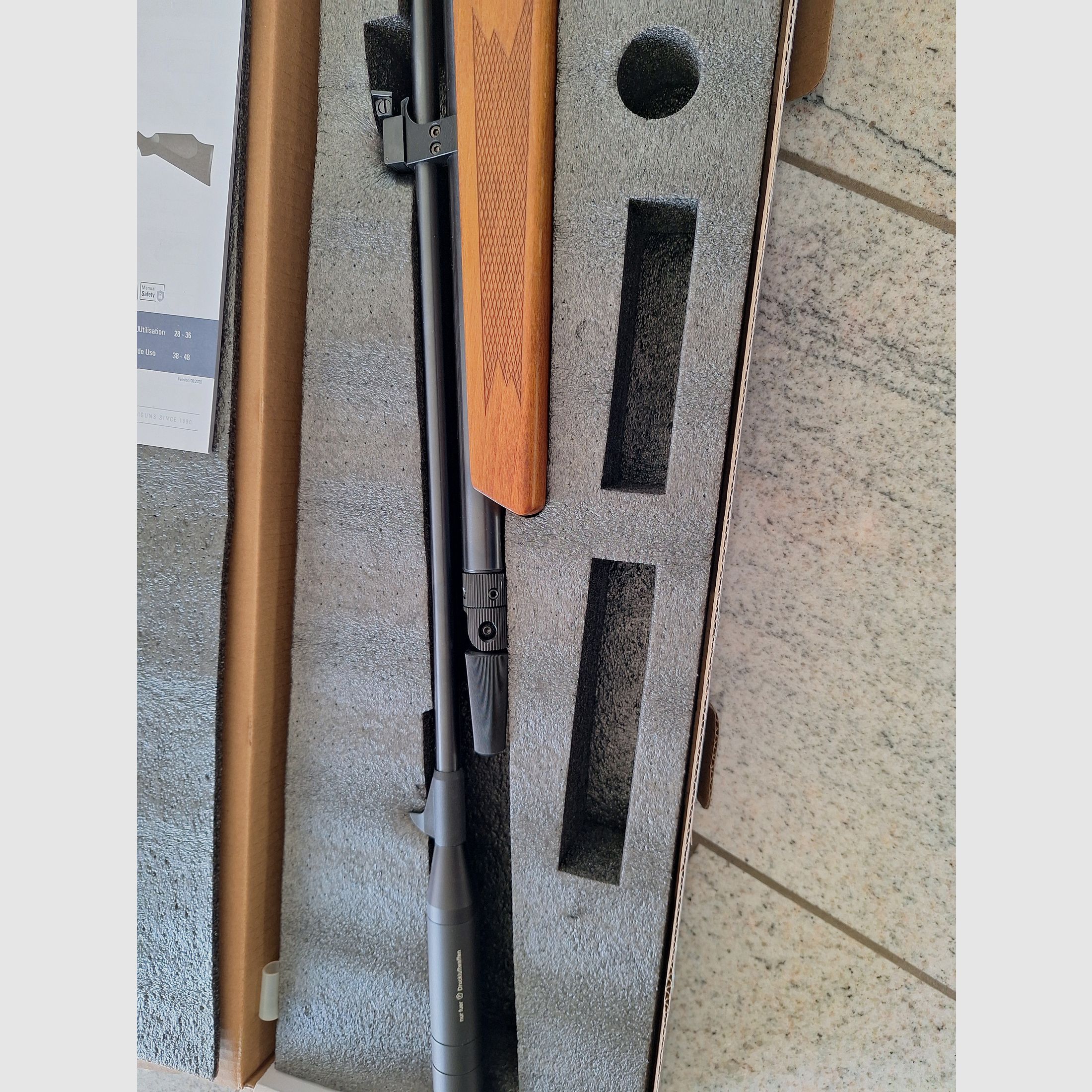 Diana Trailscout Wood Co2-Rifle 4,5 mm Diabolo avec accessoires