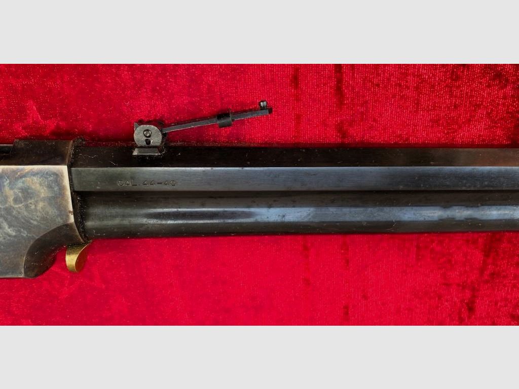 HEGE Uberti 1860 Henry Sonderserie mit Stahlsystem und Lauf in Black Finish Rifle Kal. 44/40 One of One Thousand