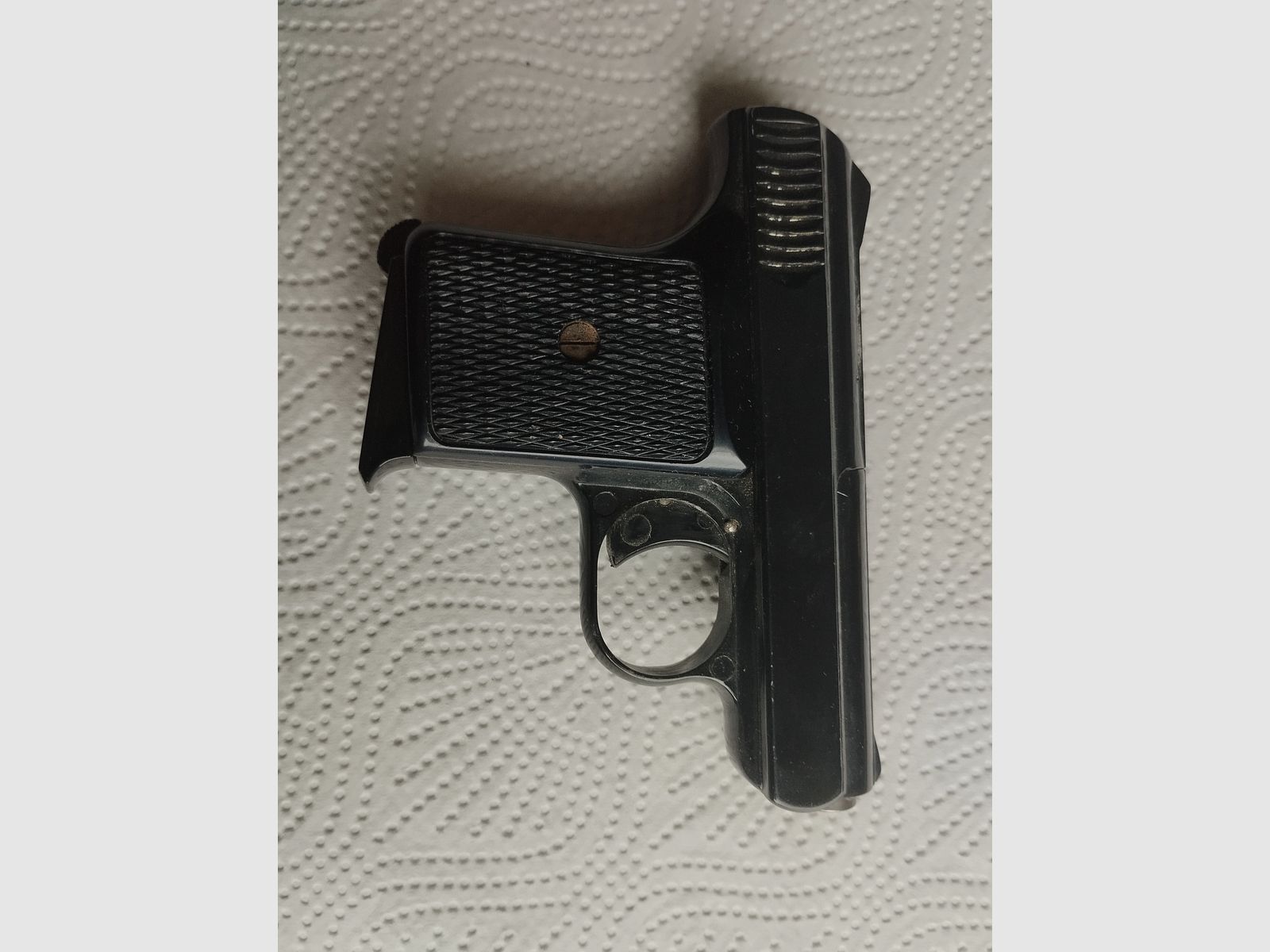 Röhner SM 10   Gas und Schreckschuss Pistole 8 mm 