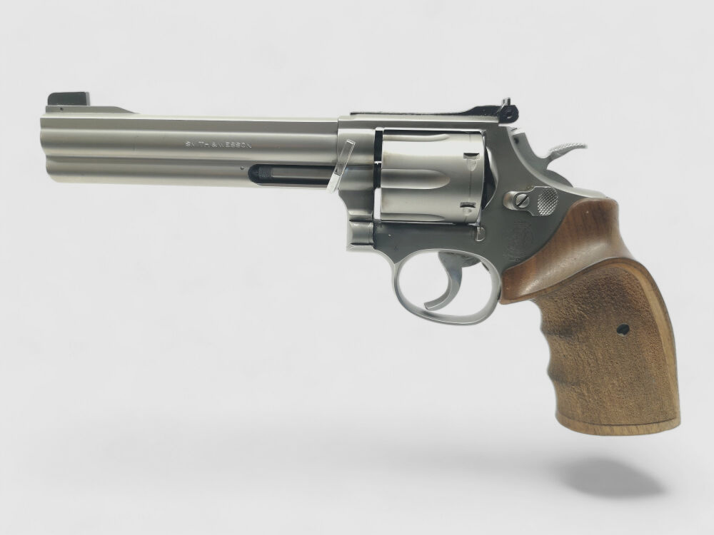 Smith & Wesson 686-3 Target Champion