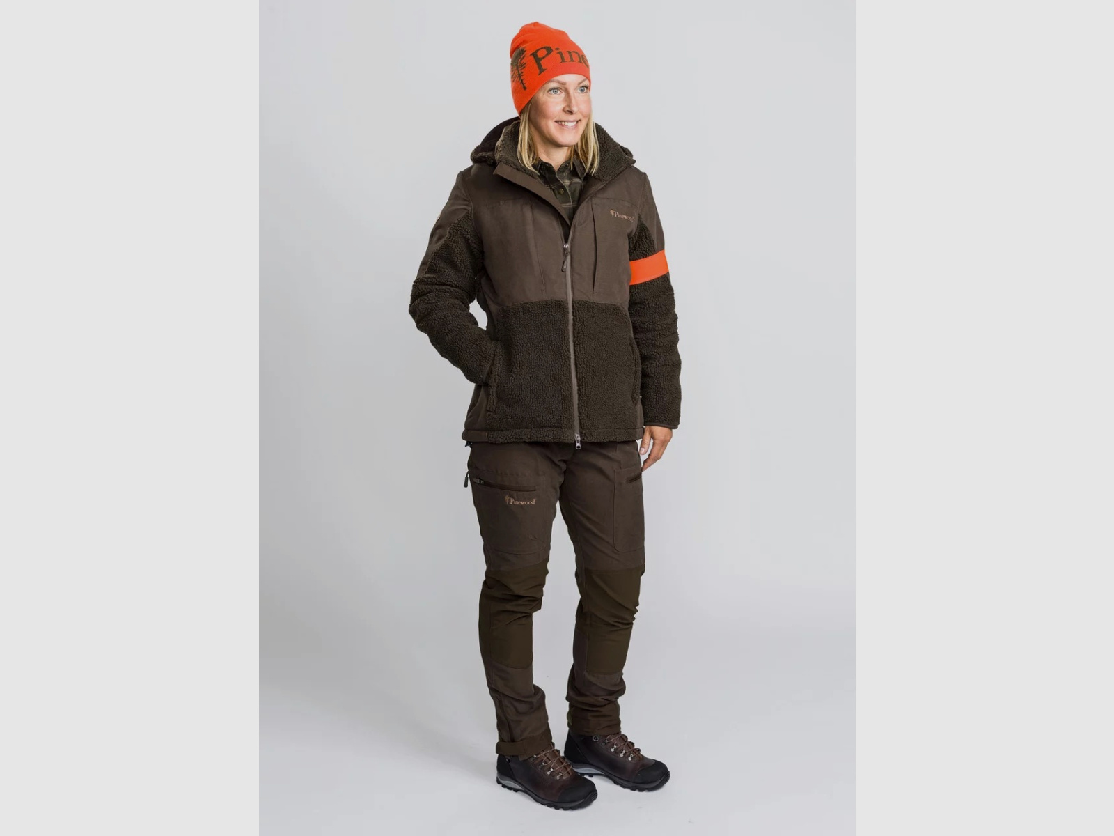 PANTALONES DE MUJER PINEWOOD Caza Caribú Suede Marrón/ Verde Oliva Oscuro