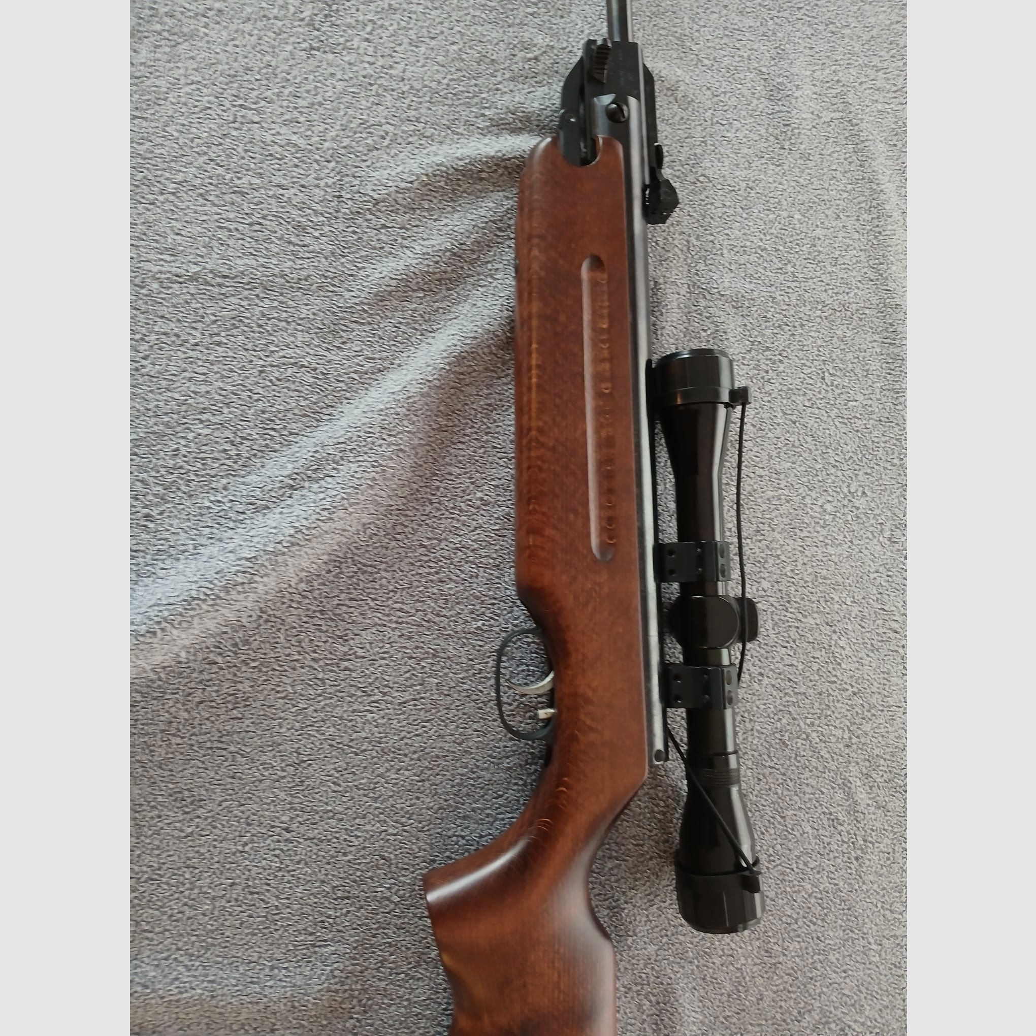 Weihrauch HW 35 mit Zielfernrohr 4x32