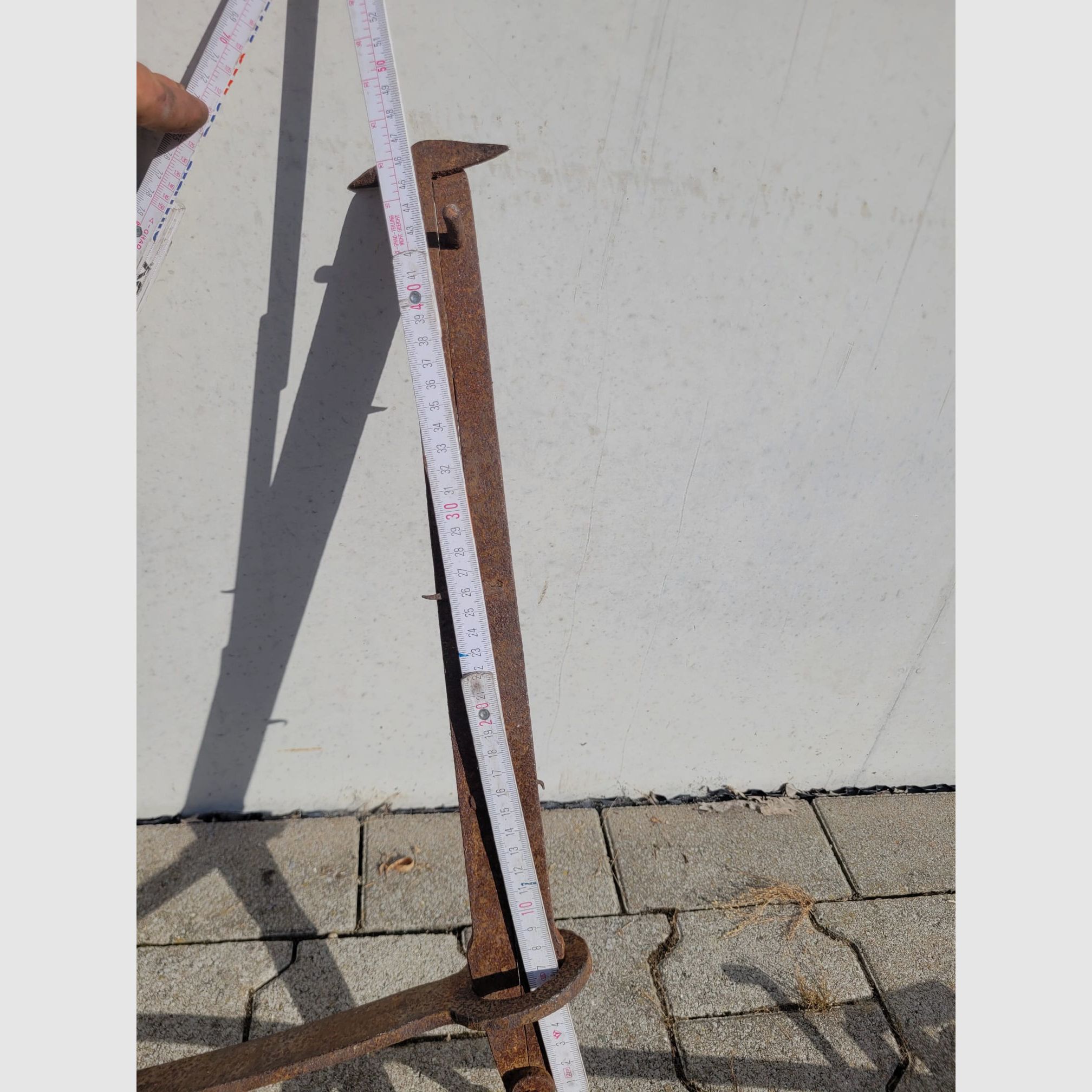 Fangeisen Dekoration Bärenfalle 95cm, seltene Form