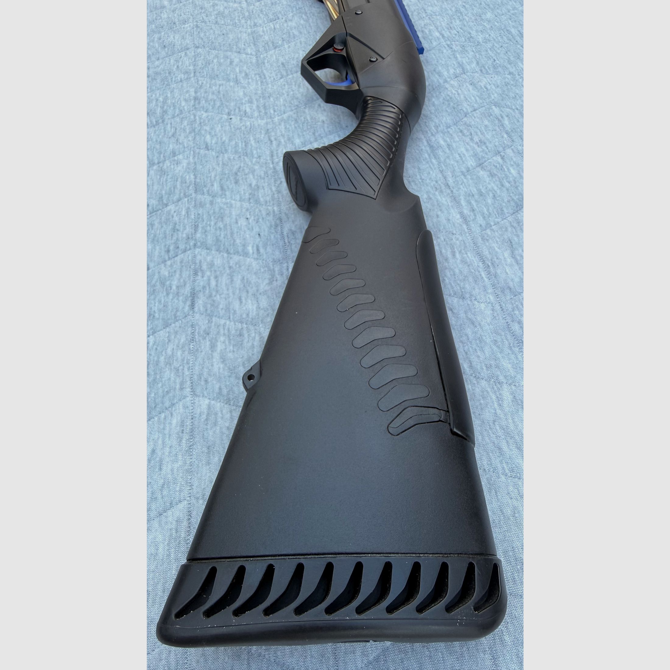 Fucile a ripetizione Benelli Supernova 12/89 canna 71 cm con sistema Toni e accessori Mag Load