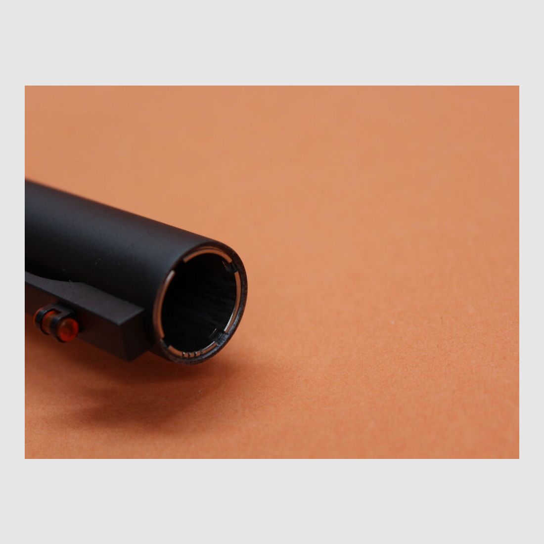Benelli VsRep.Flinte 12/89 Benelli SuperNova Jagd (Vorderschaftrepetierflinte) 24"/61cm Lauf/ Multichoke
