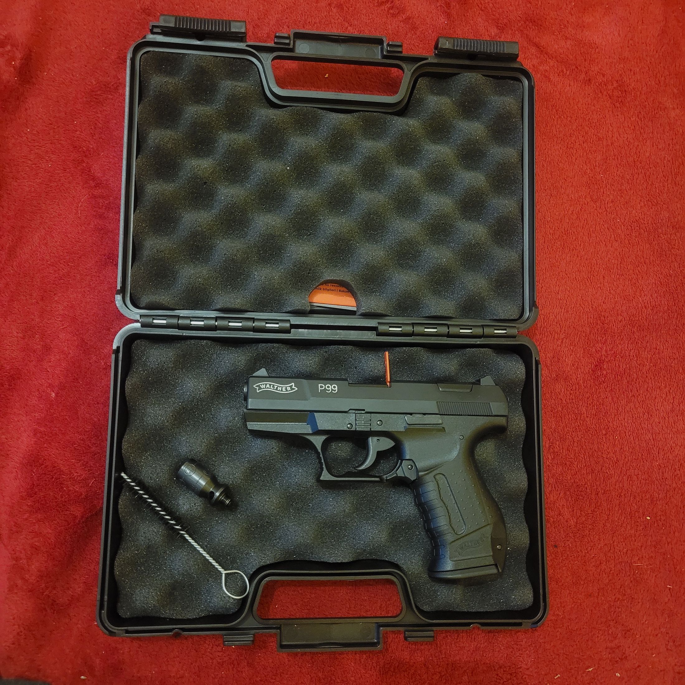 Walther P99 