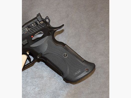 KN Nill Griff voor KMR W-modellen