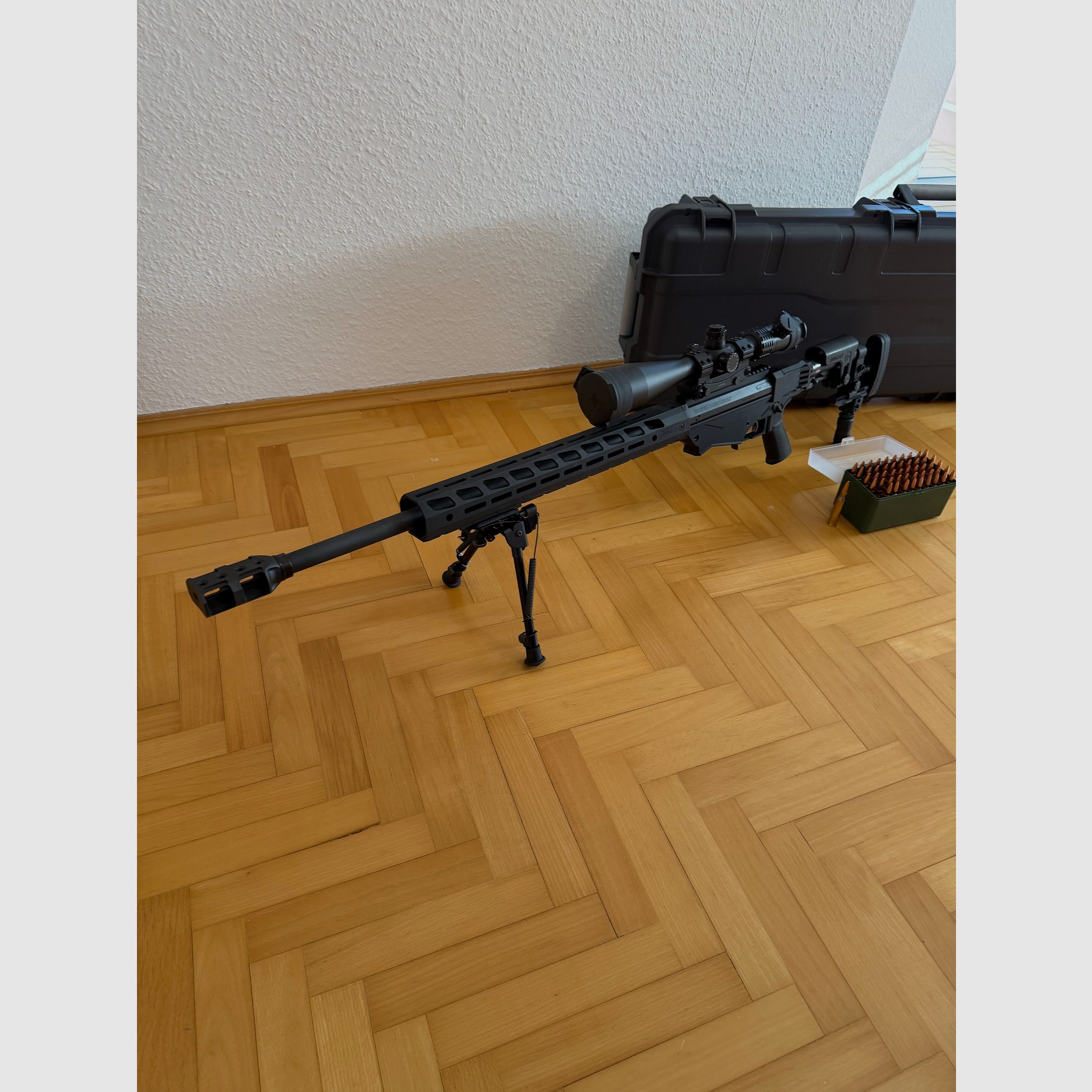 Ruger Precision Rifle kal .338 inkl. scope, dwójnóg i akcesoria - stan jak nowy