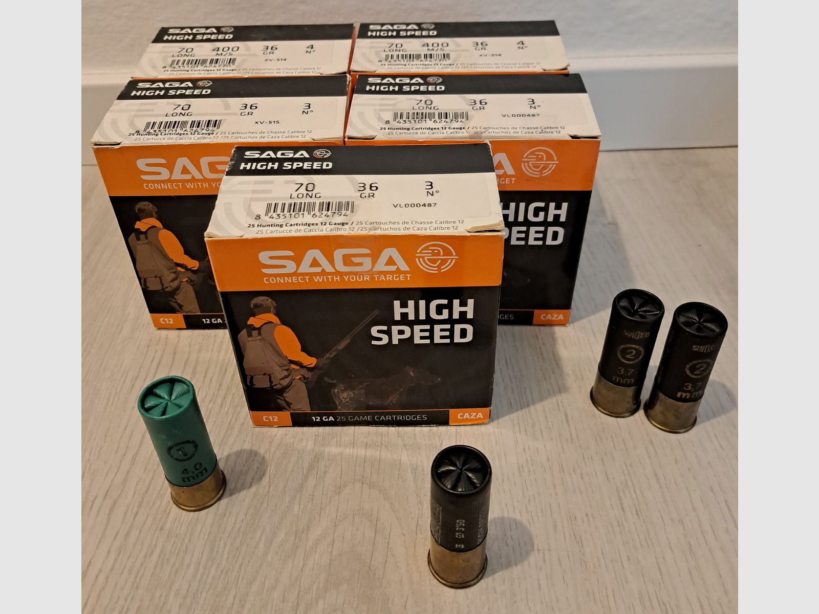 450 shots Various hunting shotgun and rifle ammunition caliber 12/70 lot