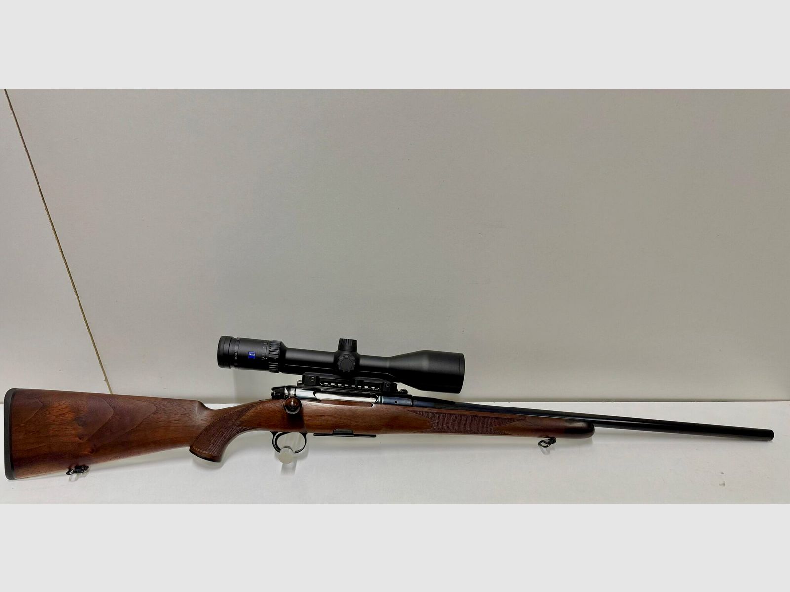 HEYM SR 30 Varmint with Zeiss Conquest V6