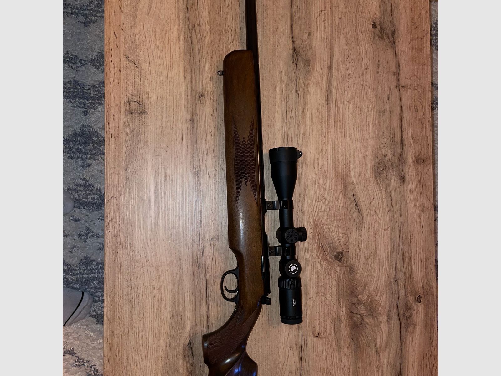 Einzellader KK Büchse Jung Roland Mod. Hubertus mit Optik