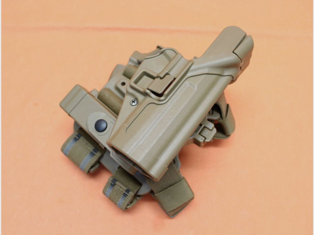 Blackhawk Blackhawk Holster System SERPA Tactical Level 3 RH Heckler & Koch HK P8 (Bundeswehr) coyote CT