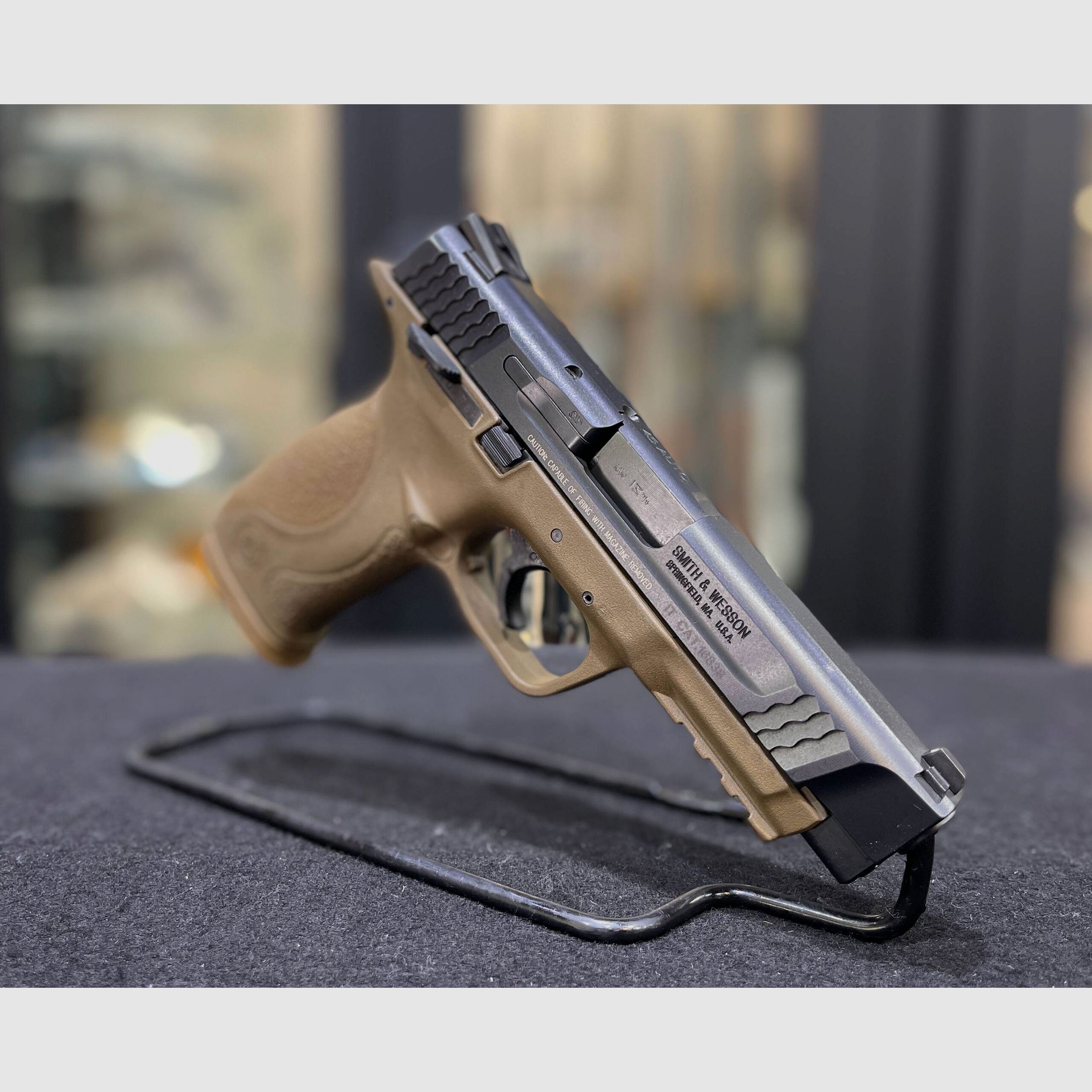 SMITH & WESSON M&P 45, Bild 4 von 8