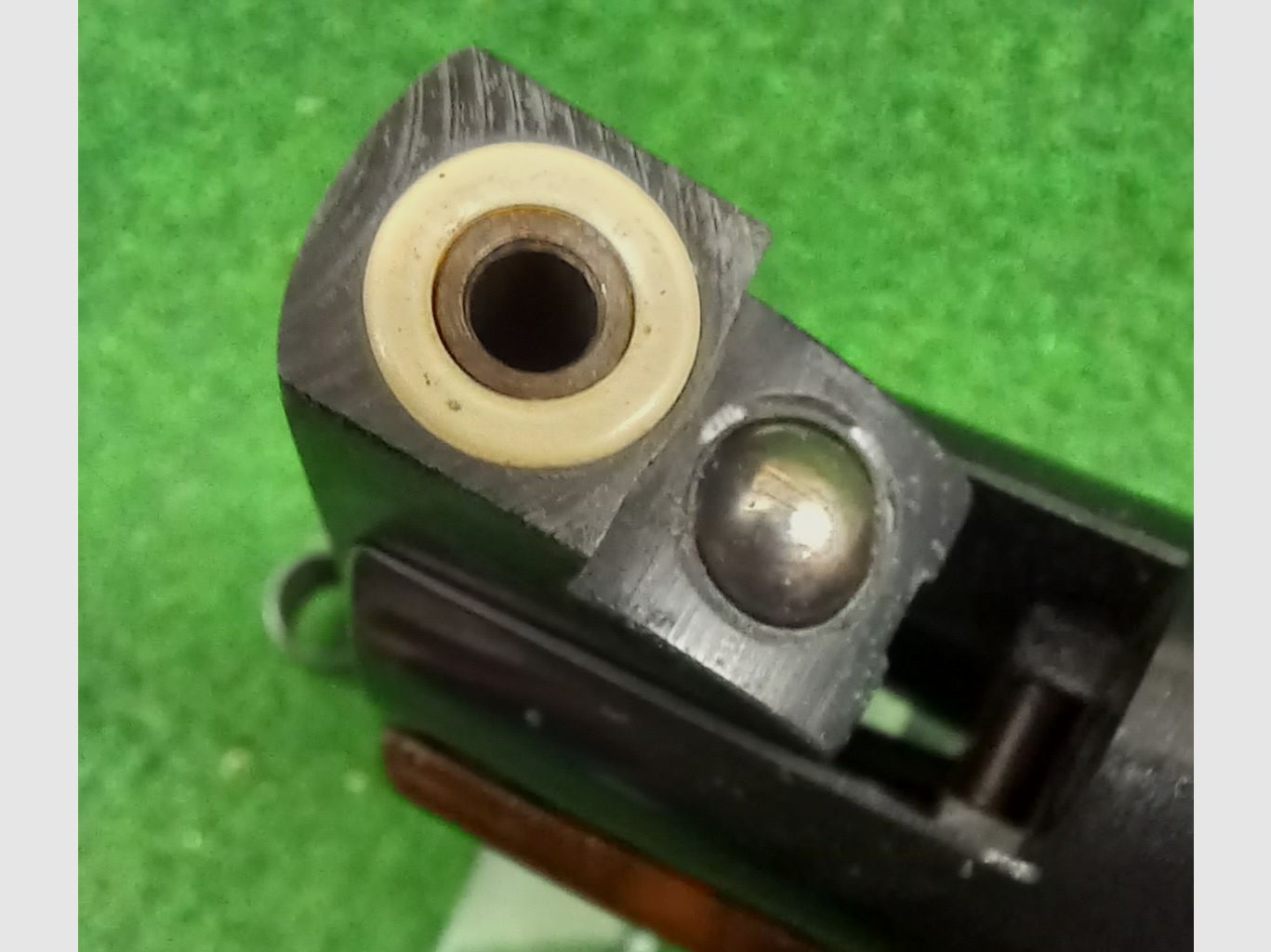 LP Arminius Weihrauch HW70 w kalibrze 4,5mm