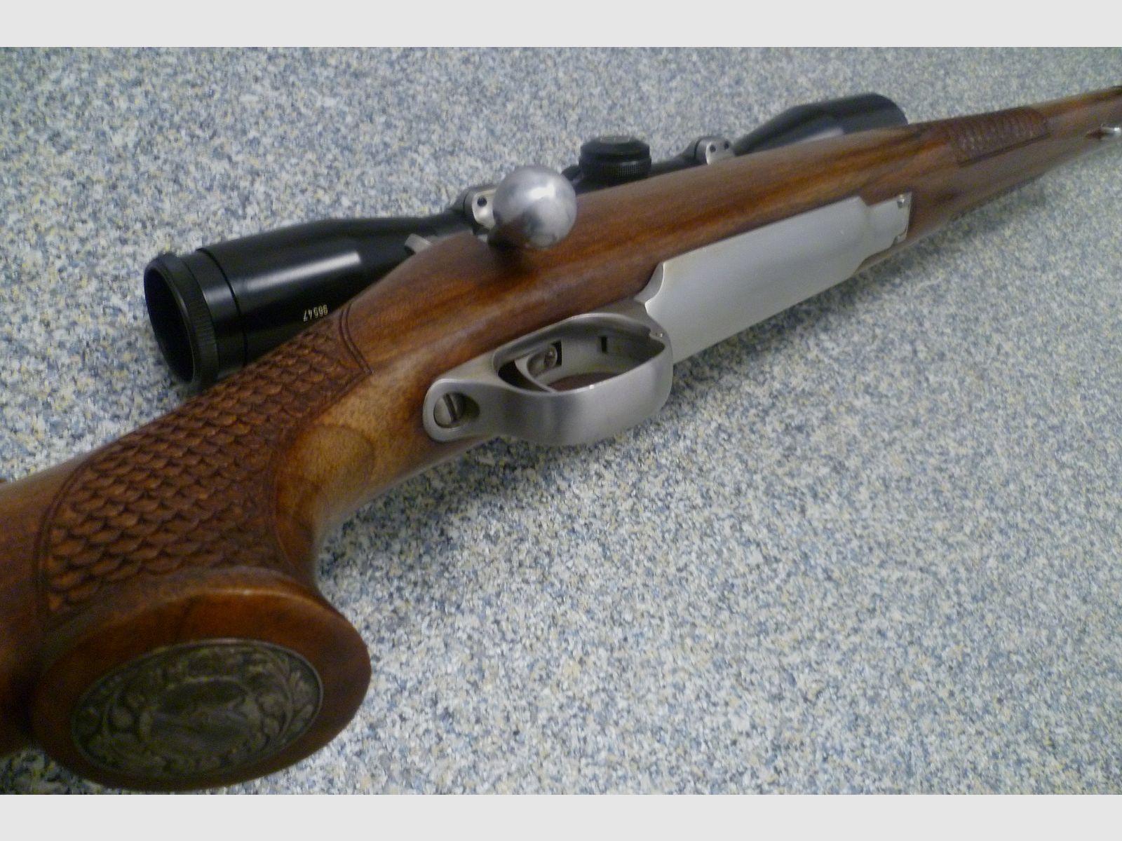 Repetierbüchse Ruger M77 Mark II Edelstahl .30-06 Spring.