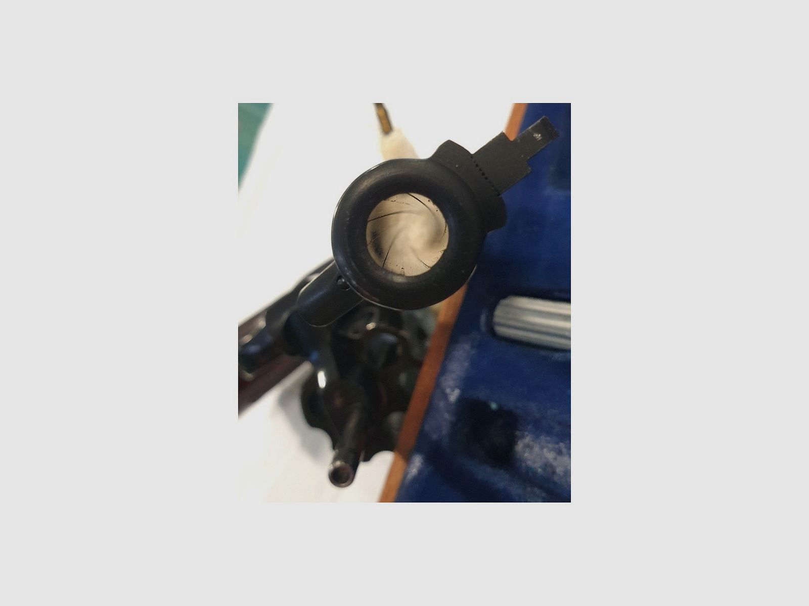 SMITH & WESSON 57, Bild 9 von 9