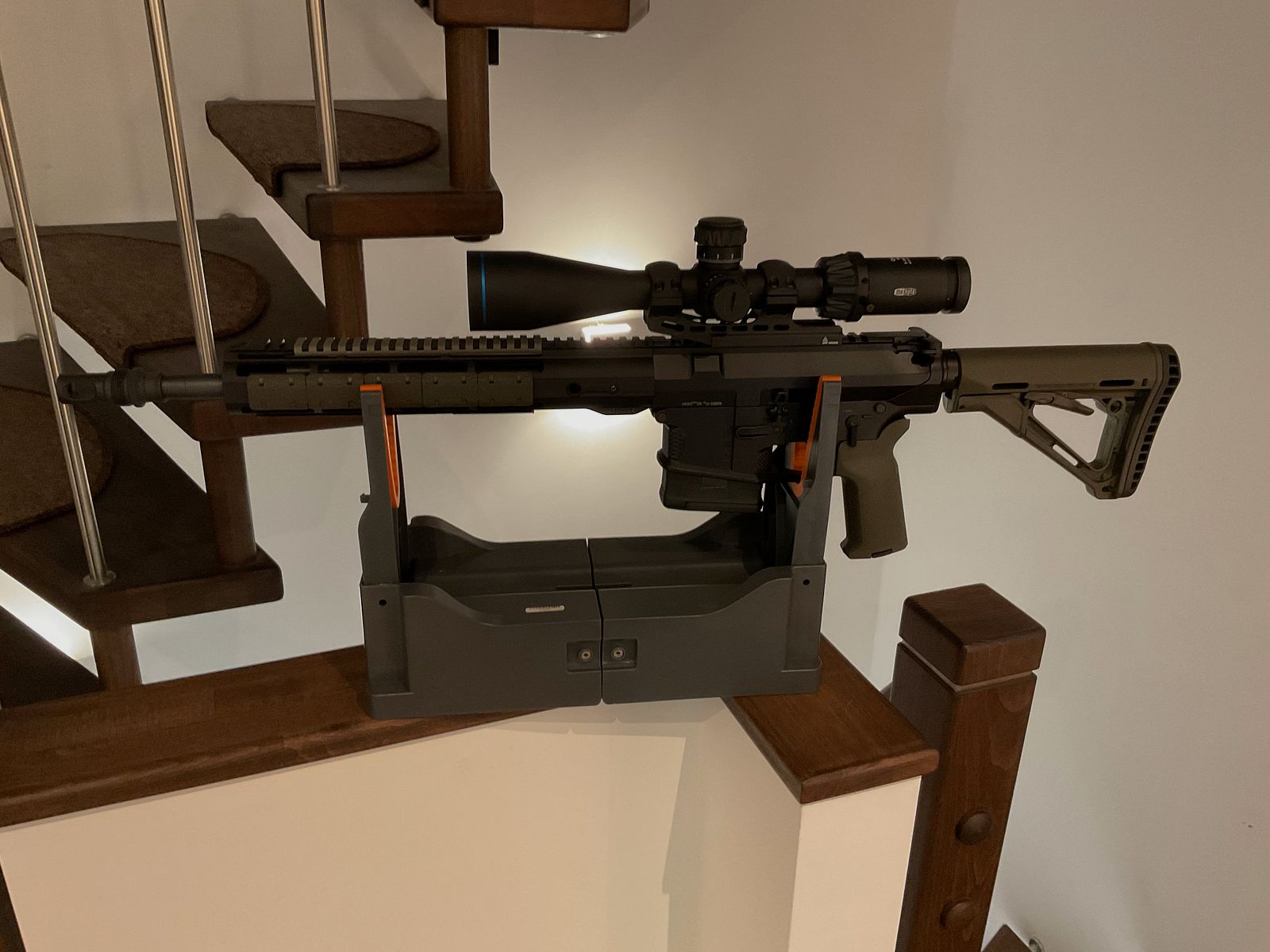 Hera Arms 7SIX2 14,5 Zoll im Kaliber .308 incl. Meopta Zielfernrohr Optika6 3–18x50 RD SFP und Zubehör 