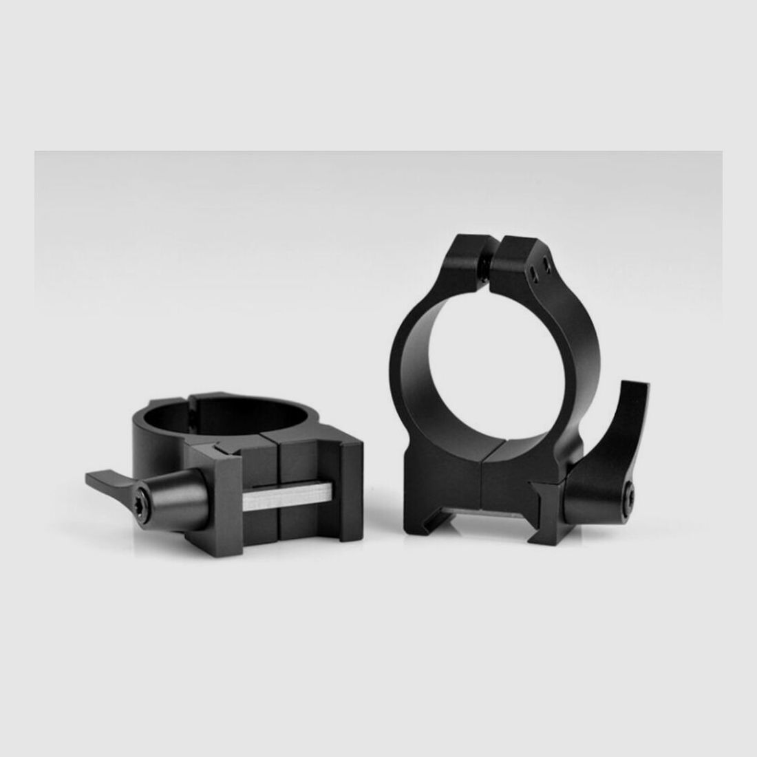 Warne QD Steel Rings - 30mm Weaver Medium 9.5 mm (214LM)