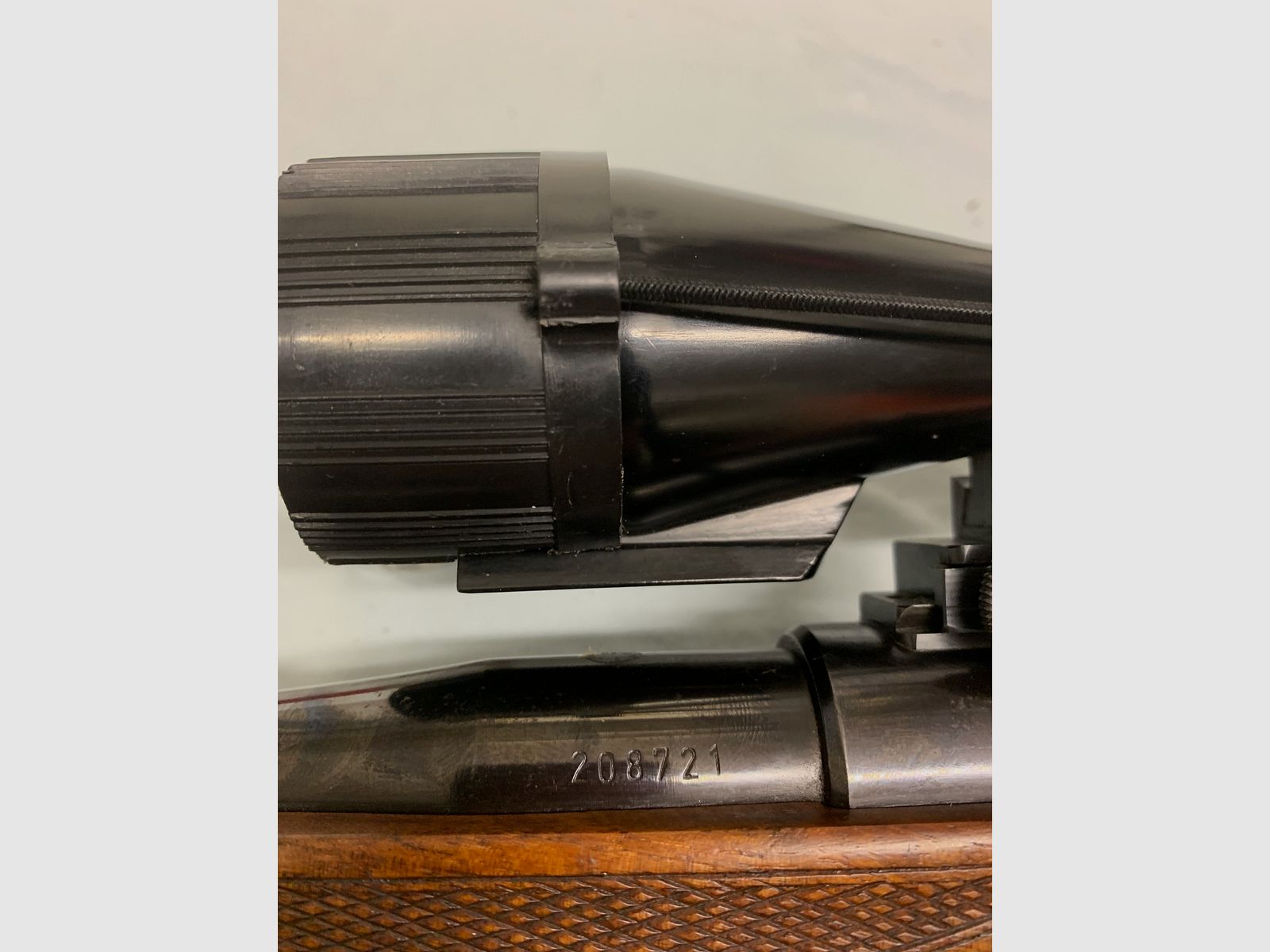 Repetierer - Voere 7x64 inkl. Montage und Optik tasco