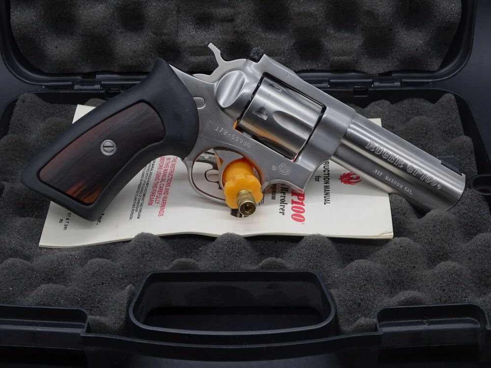 Ruger GP 100 4" kaliber .357 Magnum GP 100