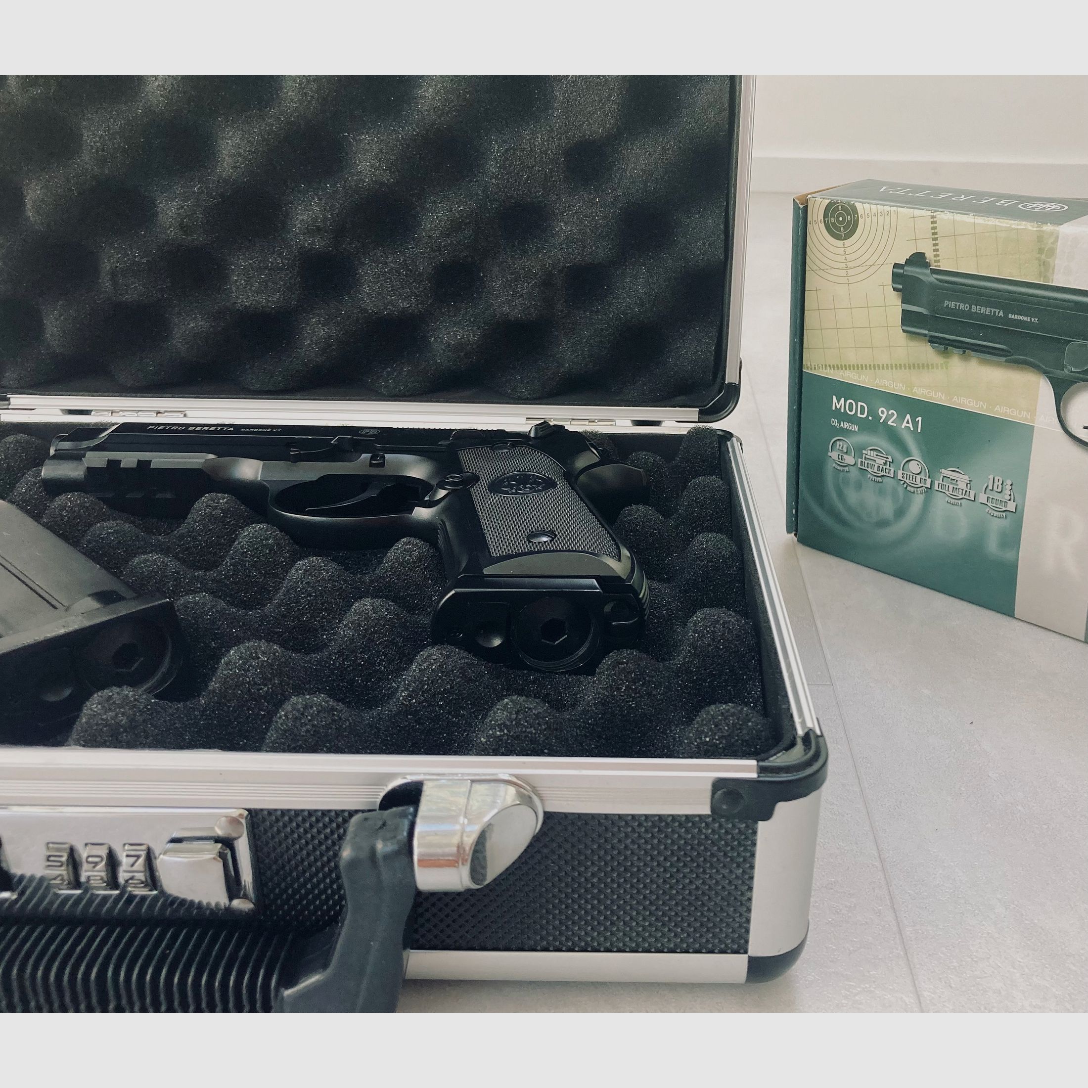 Umarex Beretta Mod.92 A1 CO2 Pistole - neuwertiger Zustand
