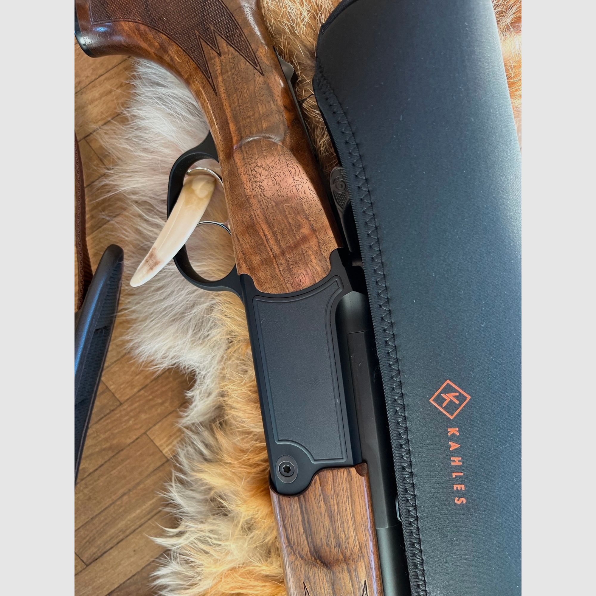 Blaser B95 with 5.6 ×52 insert barrel and Kahles - like new -