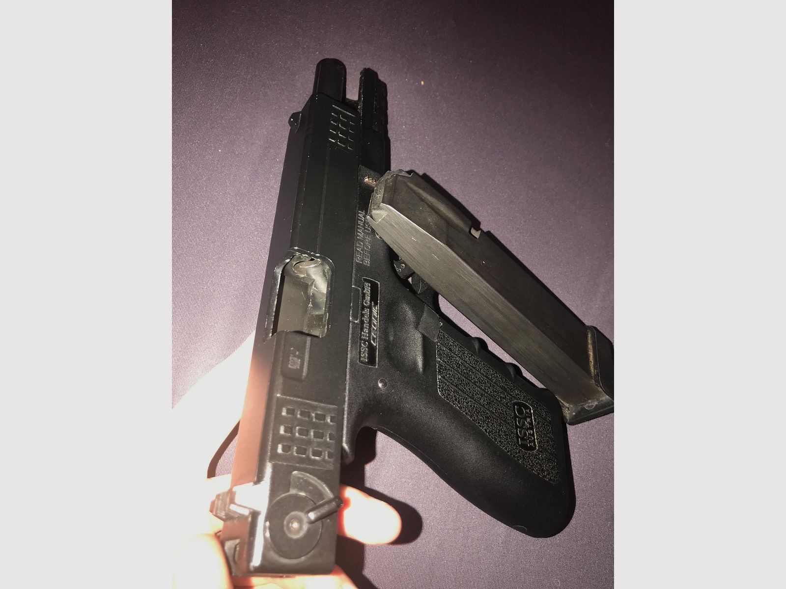 ISSC M22 Schreckschusspistole 9mm P.A.K – Fast neuwertig, top Zustand