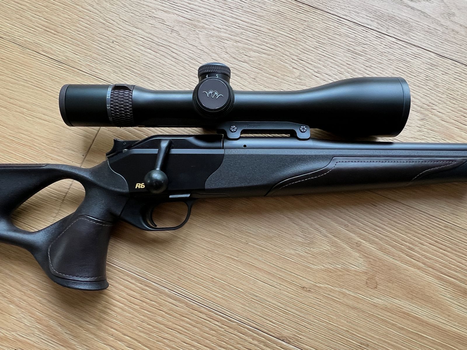 Blaser R8 Ultimate Leather Cocoa, .308 Win, Blaser B1 4-20x58, incl. Vorderschaft für Silencer
