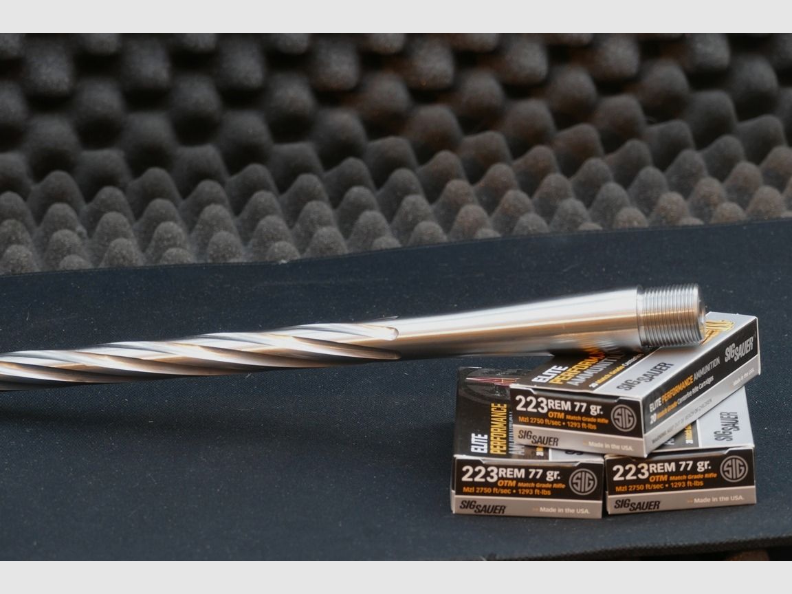 Lauf personalizado Lothar Walther con tratamiento de match y estriado helicoidal en acero inoxidable, .223Rem, paso 9/1 Tikka y Sako