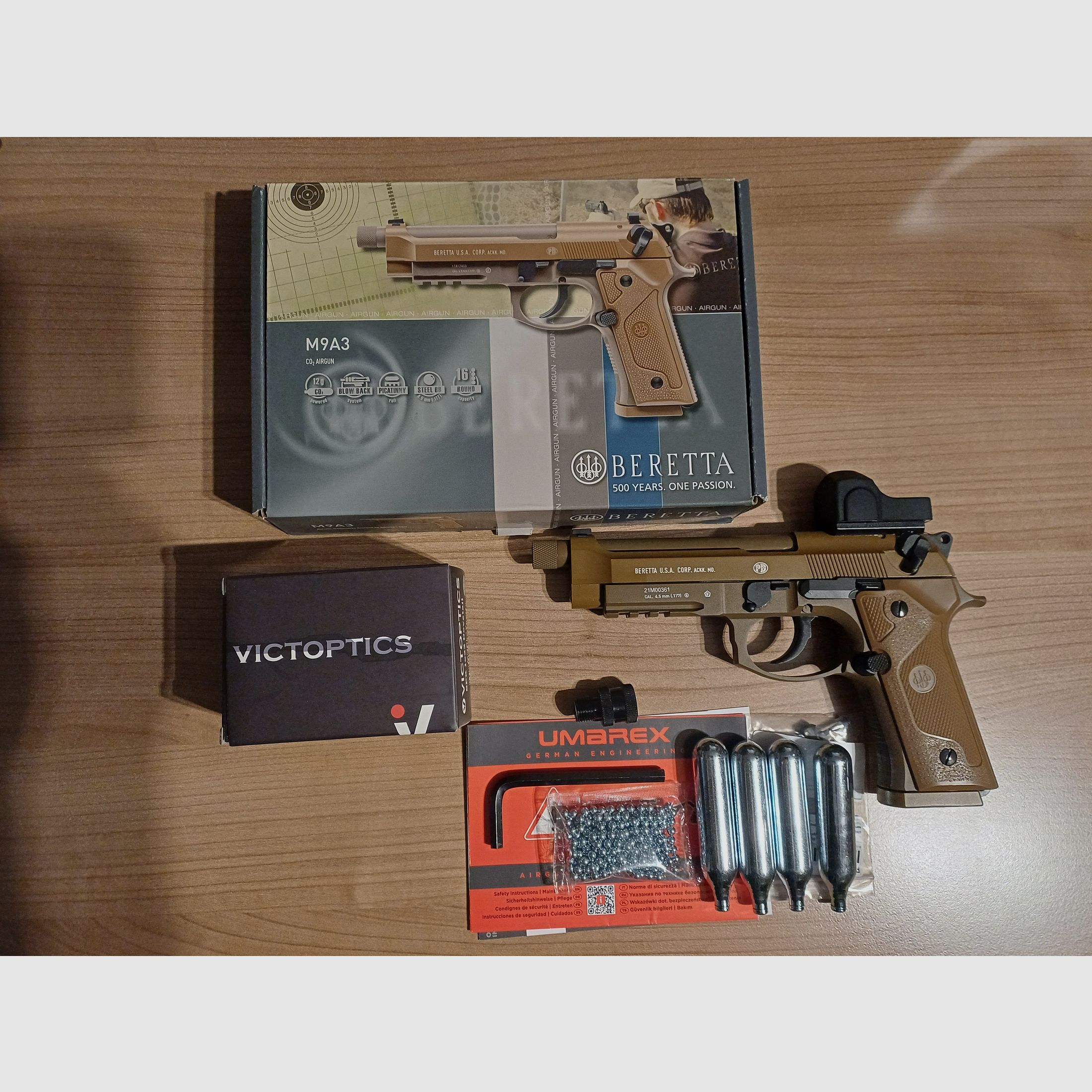 Beretta M9A3 FM FDE CO2 4,5mm BB Blowback Vollmetall met Red Dot Rotpuntkijker !