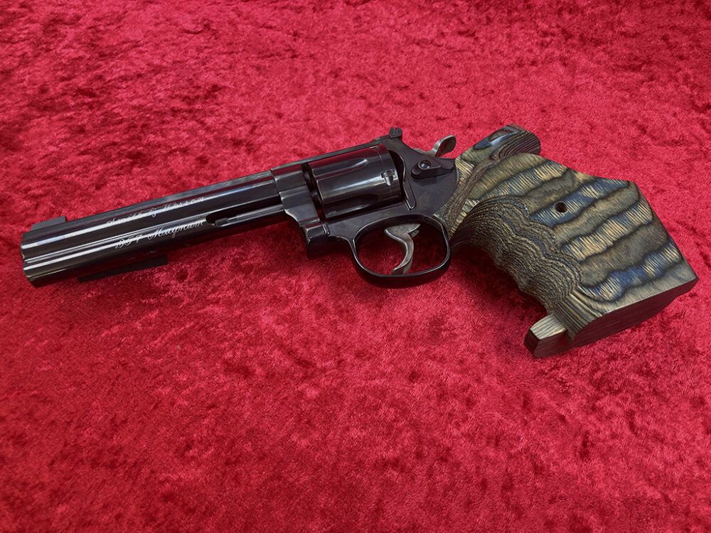 Smith & Wesson 586-5 Campeón de Tiro