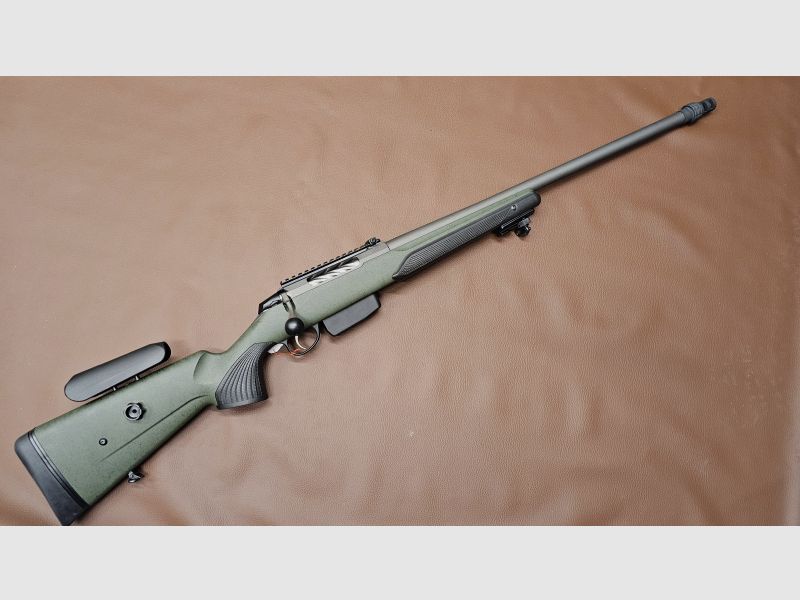 - NEUWERTIG - Repetierbüchse Tikka T3X Super Varmint RTG Kaliber .300 Win. Mag.