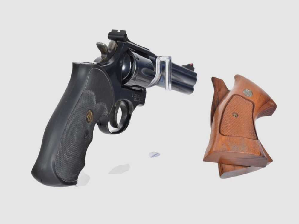 Smith & Wesson 586-1​ .357Mag Revolver