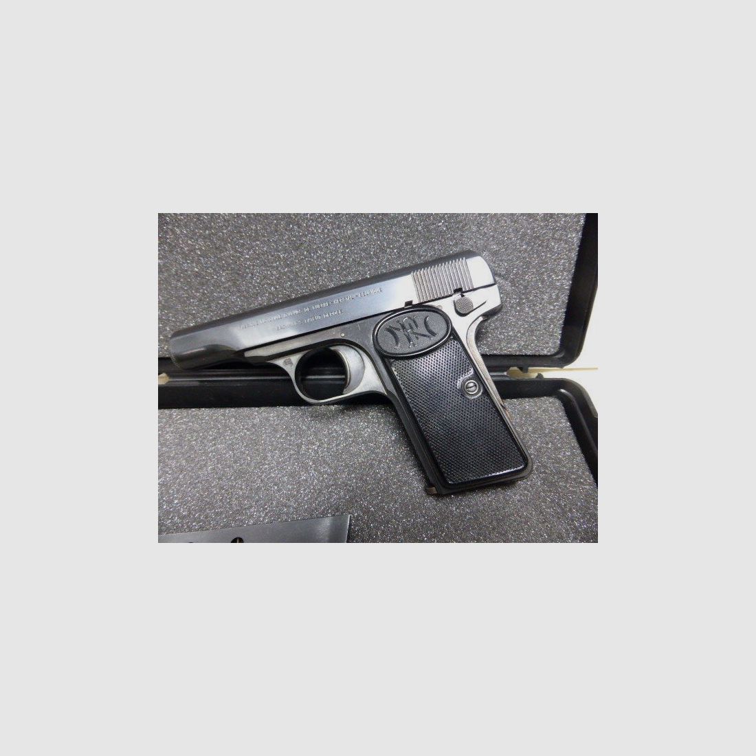FN Herstal 122