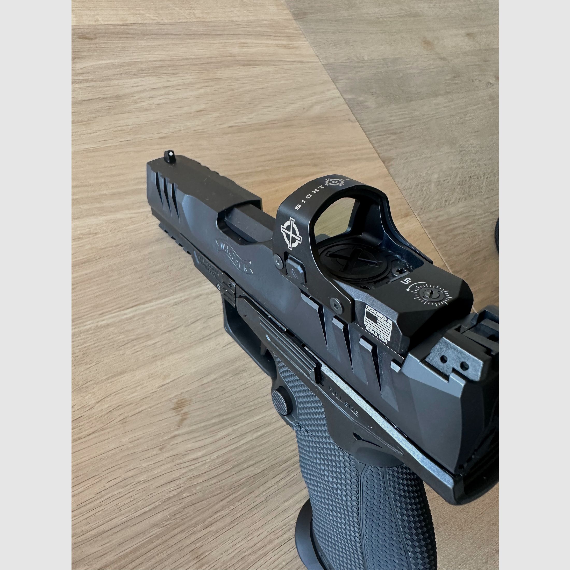 Walther PDP Pro NT FS mit Sightmark Optik Mini Shot M-Spec FMS Rotpunkt