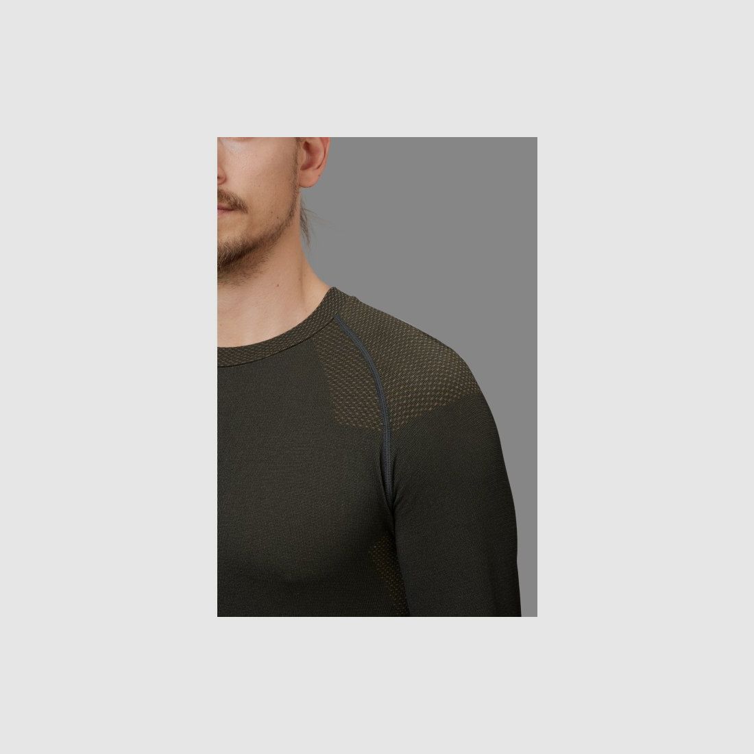 Härkila Base Active camiseta interior de manga larga con cuello redondo, verde oscuro (200104432), imagen 3 de 5