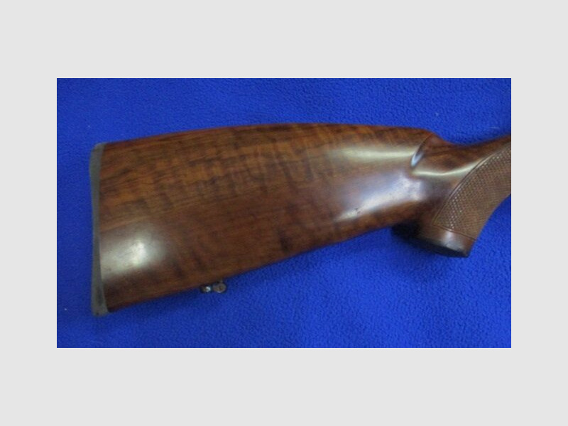 Karabinek powtarzalny Frankonia luksusowy z kombinowanym spustem i otworami w łusce M98