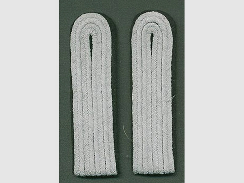 Paar Schulterstücke Leutnant Pioniere Wehrmacht Repro !!!