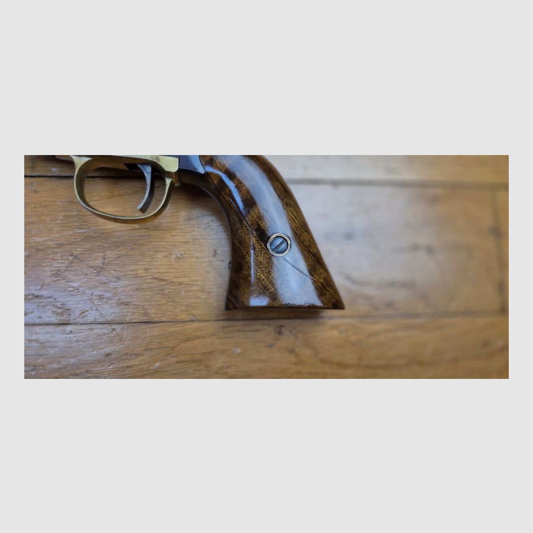 Bellissimo revolver Remington 1858 New Model Navy — Cal.36 PN — Copia italiana Armi San Marco — Arma del 1975 di eccellente fattura — Brunitura al 99,9% — Già ben presente — Belle impugnature in noce venato — Eccellente meccanica — Canne a specchio — TBE/TBE+, immagine 20 di 24