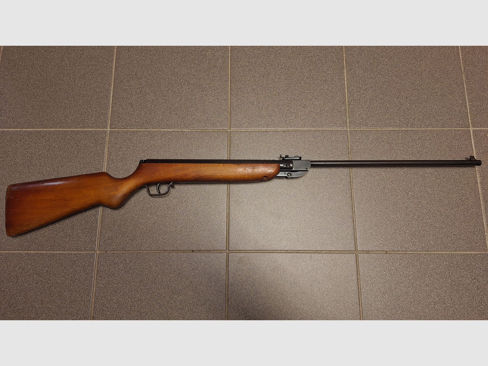 Karabinek pneumatyczny Model 303 Haenel Suhl oryginalny DDR