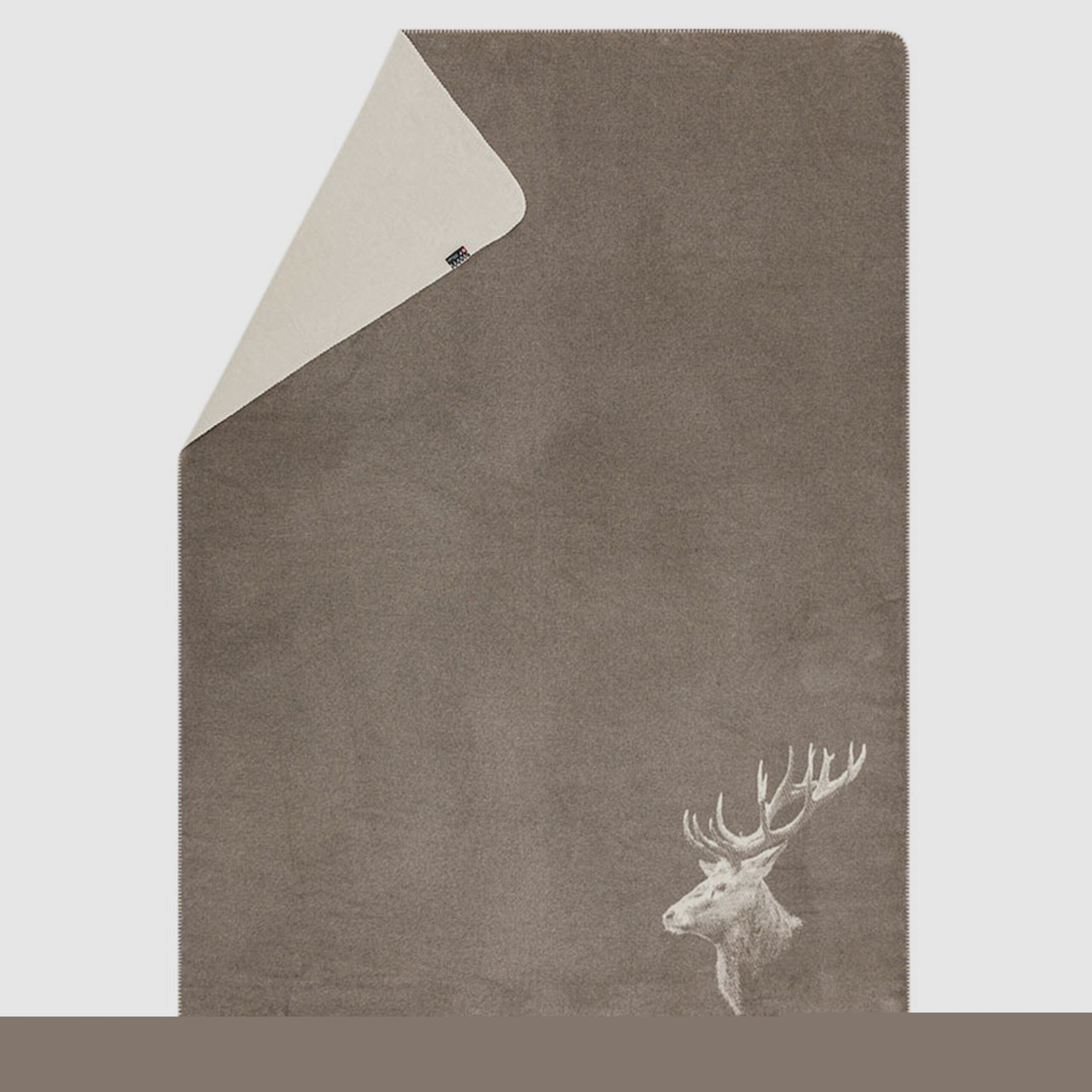 David Fussenegger Wohndecke Savona Hirschkopf